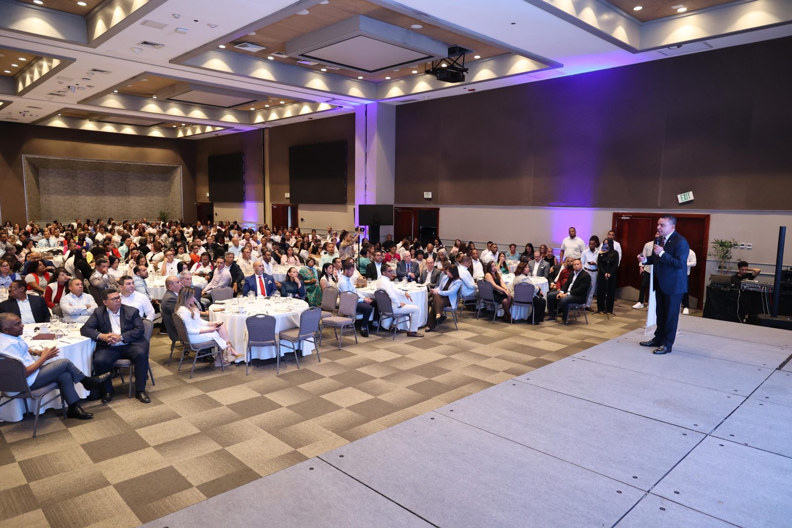 Landrón informa que la Red Pública de Salud ofreció 25.3 millones de servicios en el primer semestre de 2026