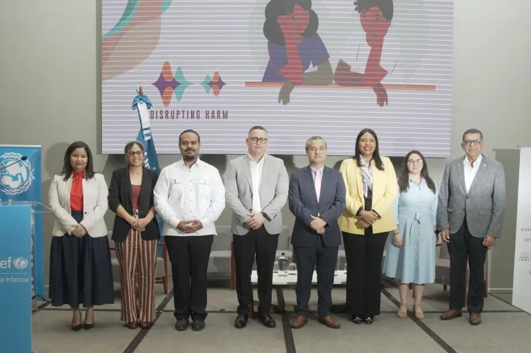 Un 23 % de los adolescentes dominicanos usuarios de internet sufrió violencia sexual digital en un año