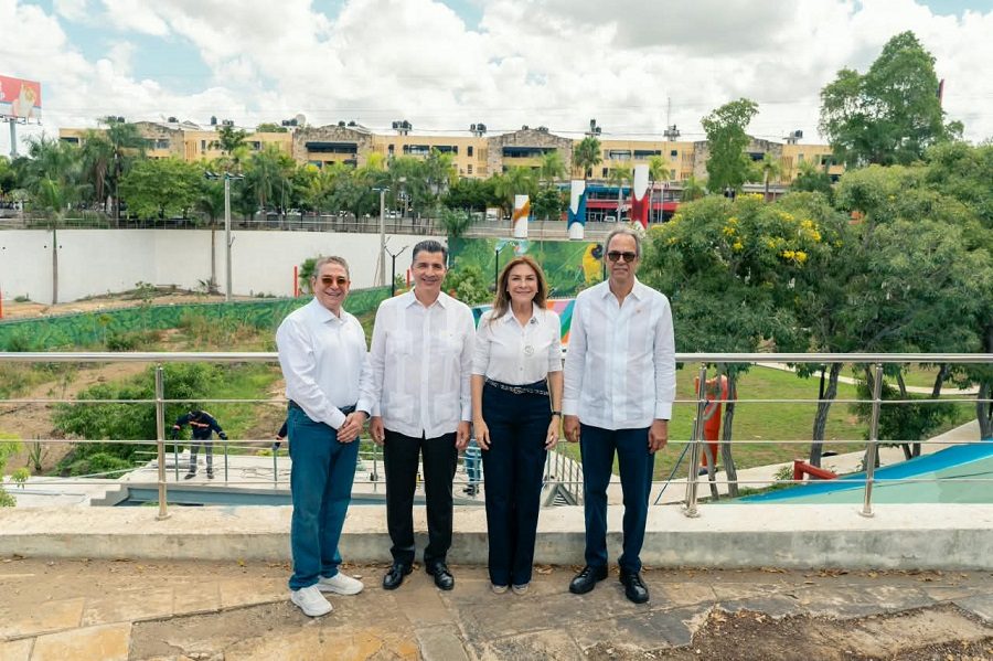 Banco Popular y Alcaldía del DN supervisan el remozamiento del parque José Núñez de Cáceres