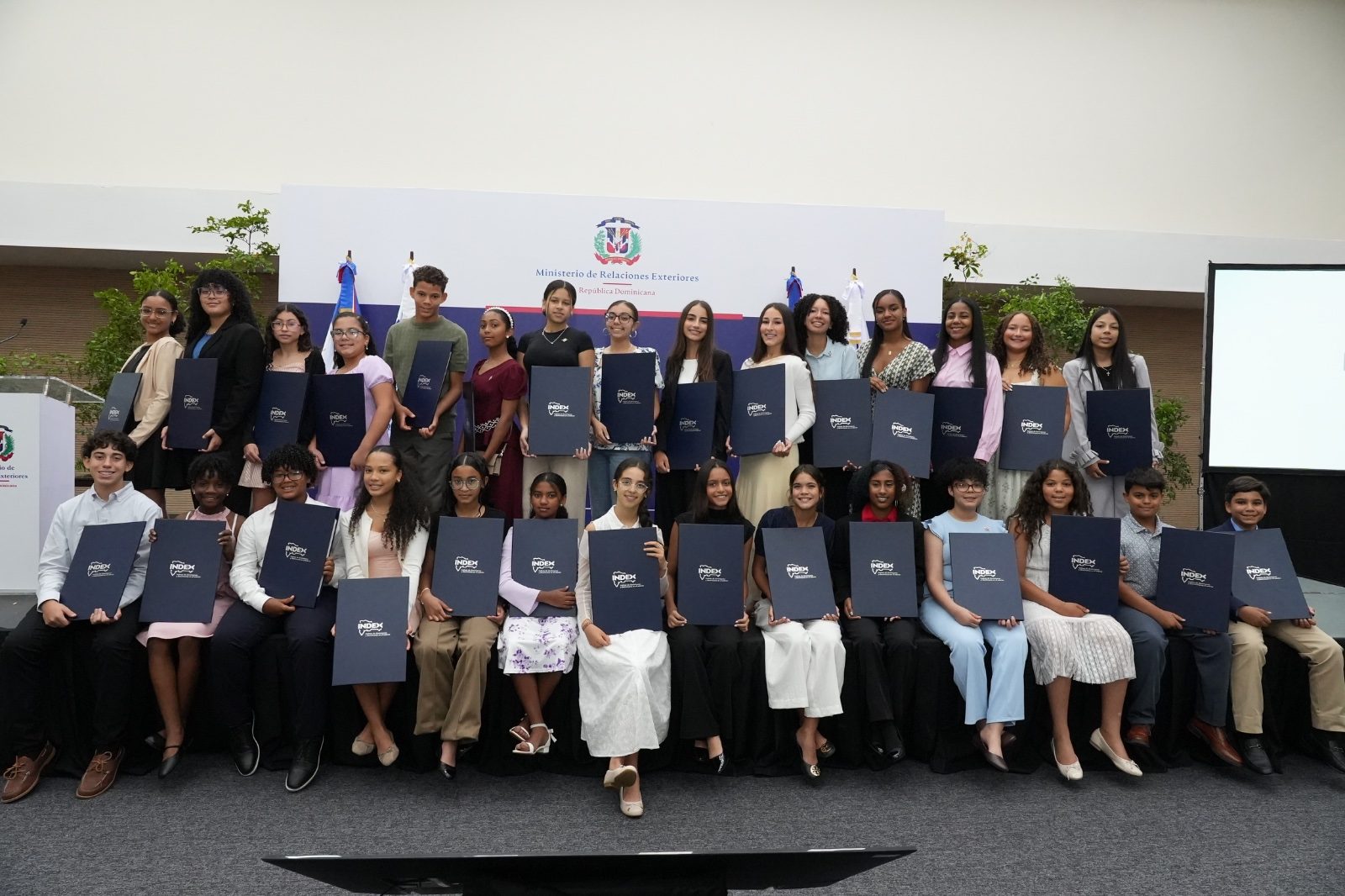 El INDEX reconoce a 30 jóvenes de la diáspora dominicana en el programa ODEX 2026