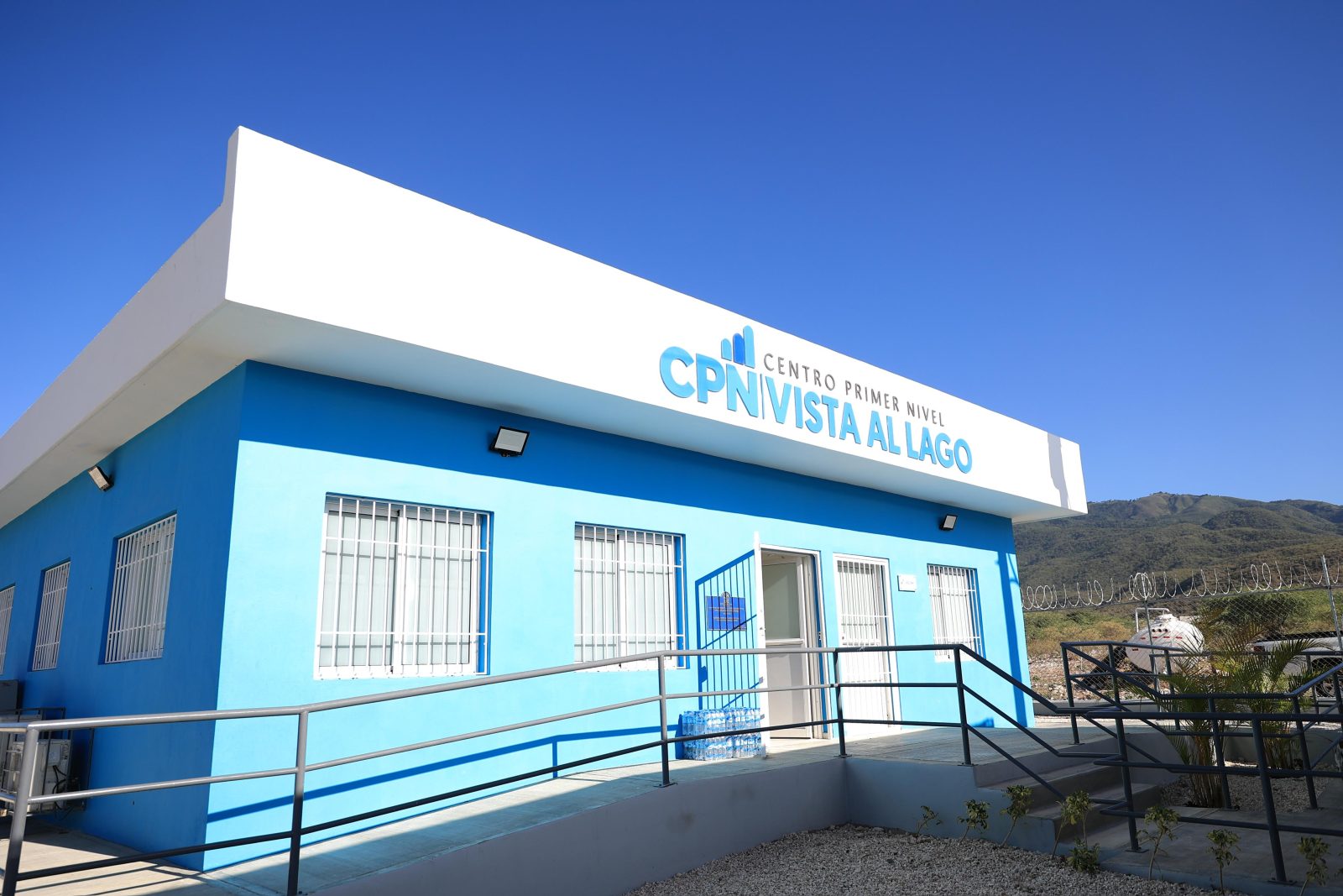 SNS entrega en Neiba una Unidad de Pie Diabético y un centro de primer nivel con inversión de RD$120 millones